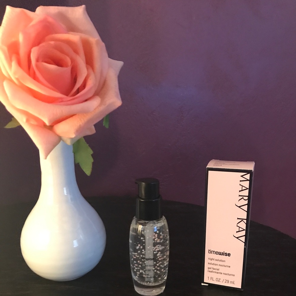 Mary Kay Night Solution